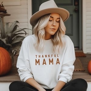 Thankful Mama Pullover - White