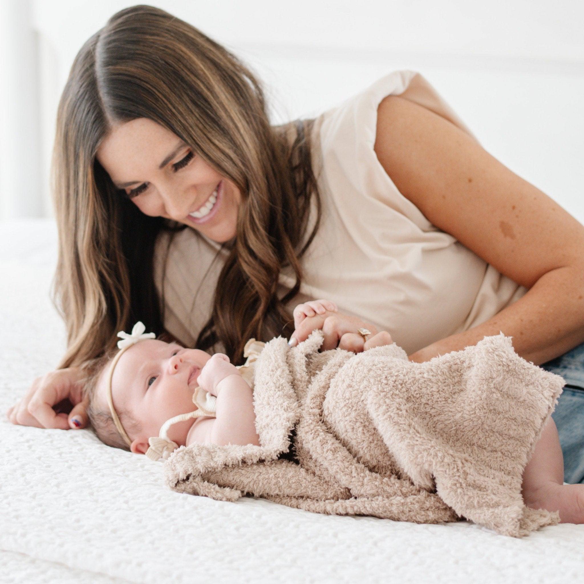 Blankets & Swaddles