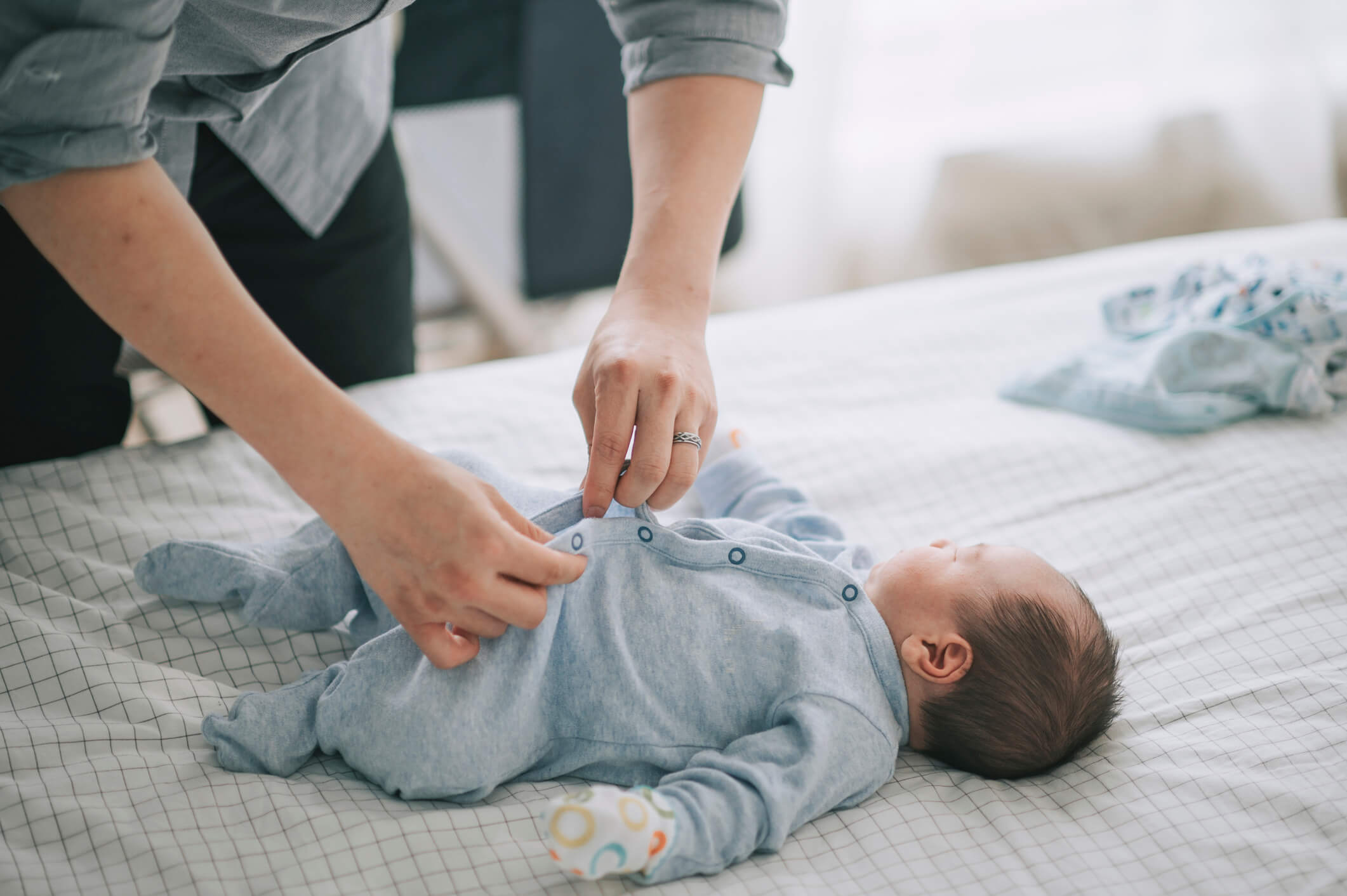 What Parents Should Know About Newborn Clothing